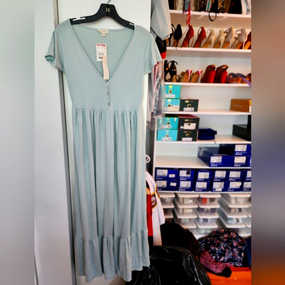 Juniors summer dress new with tags